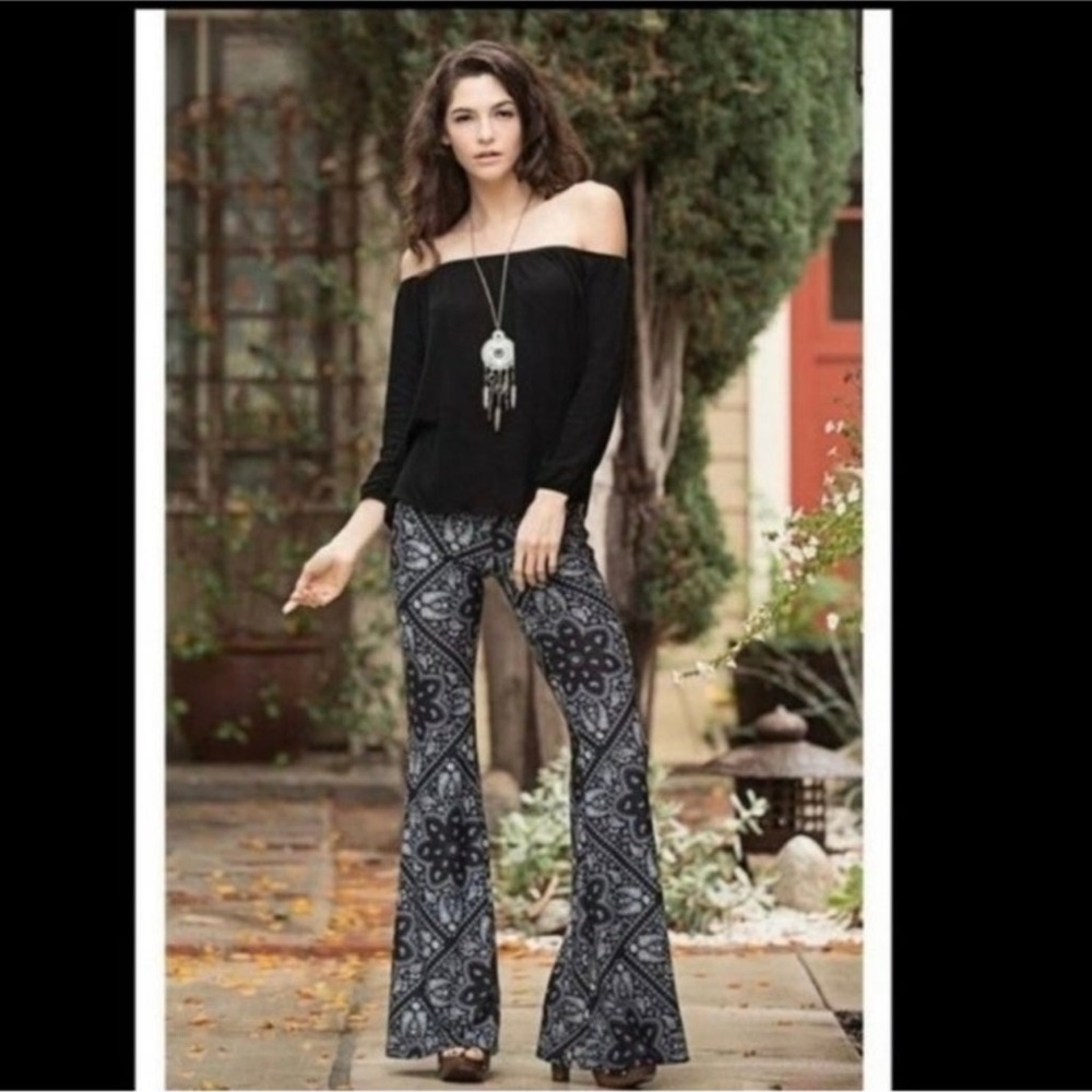 NEW 💙BLUE PAISLEY💙 BOHO FLARE BELL BOTTOM LIGHTWEIGHT PANTS